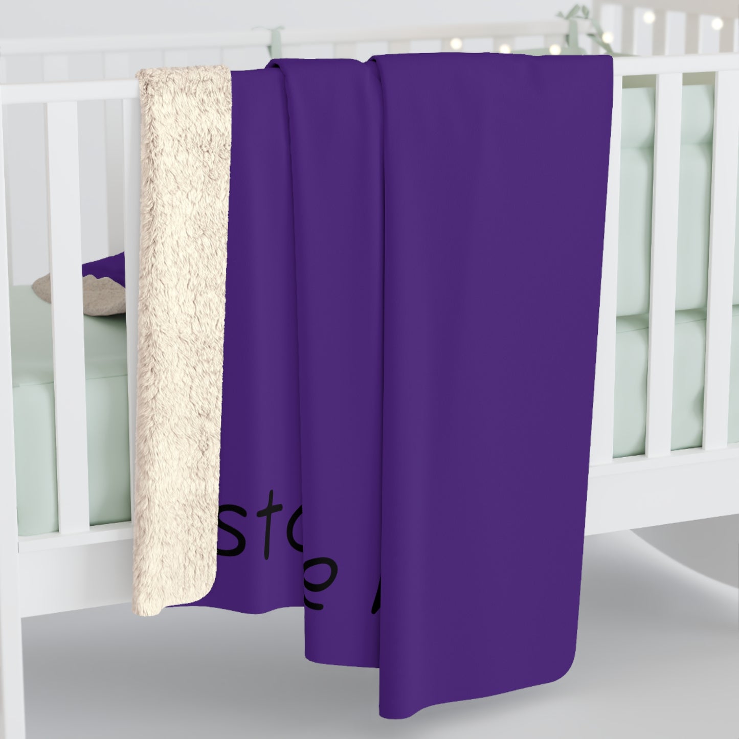 Sherpa Fleece Blanket In Purple